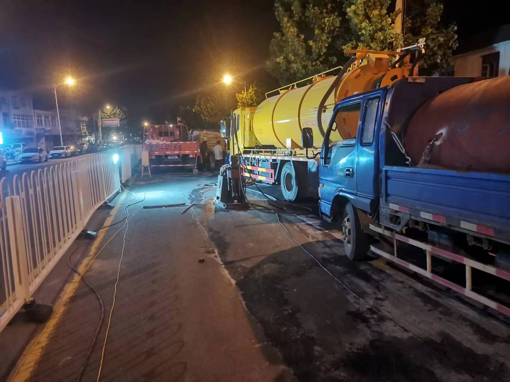 岳阳楼路面压密注浆